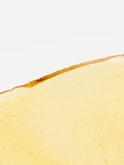 Hot Donna Shatter (1g)- Sativa Dominant Hybrid